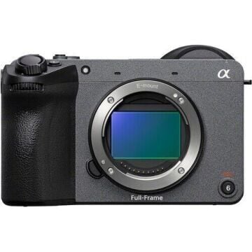 Sony FX2 Body + Sony FE 28-70mm F2 GM Lensli Kit