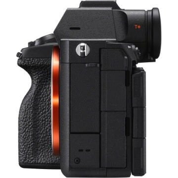 Sony A7R V Body + SEL 100-400mm GM Lens