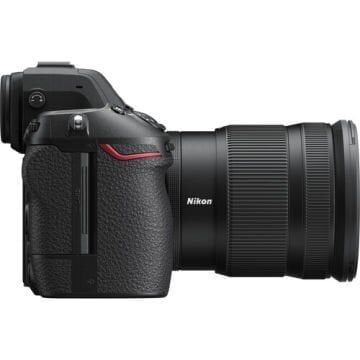 Nikon Z8 24-120mm f/4 Lens
