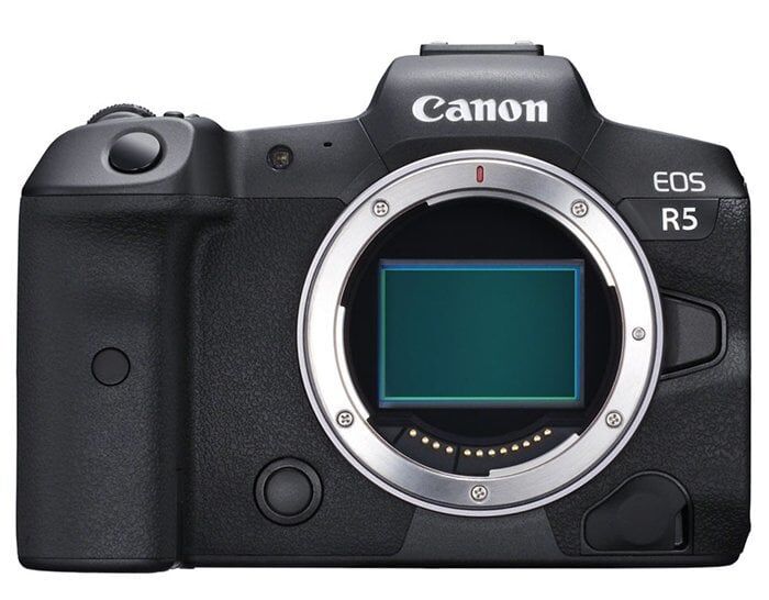 Canon EOS R5 Body + RF 24-105mm f/4-7.1 STM Lens