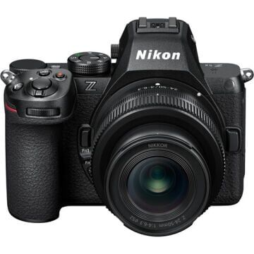Nikon Z5 II 24-50mm f/4-6.3 Lensli Fotoğraf Makinesi