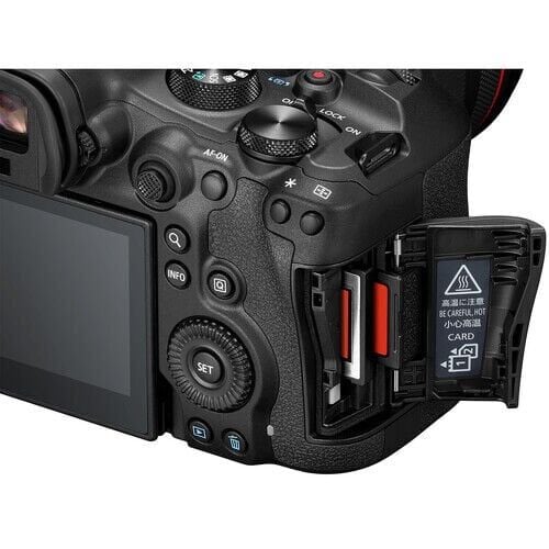 Canon EOS R6 Mark III 24-105mm f/4-7.1 IS STM Lens