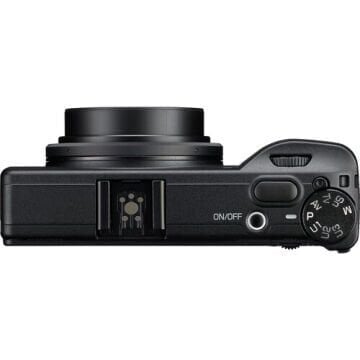 Ricoh GR IV Monochrome Dijital Fotoğraf Makinesi