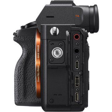 Sony A7R IV A Body + Sony 24mm f/1.4 GM Lens