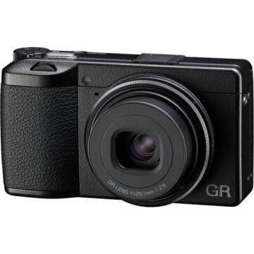 Ricoh GR IIIx HDF Fotoğraf Makinesi