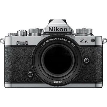 Nikon Z fc 18-140mm VR Lens