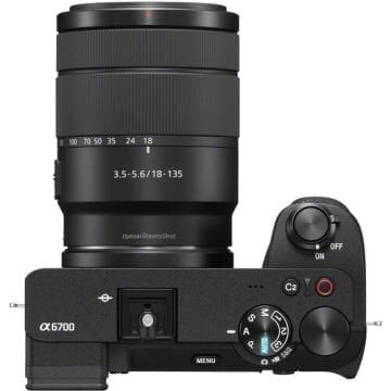 Sony A6700 18-135mm Lensli Aynasız Fotoğraf Makinesi