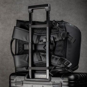 PGYTECH OneGo Air Backpack 20L (Obsidian Black）