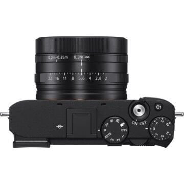 Sony RX1R III Dijital Fotoğraf Makinesi
