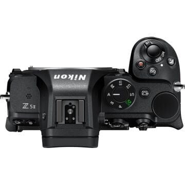 Nikon Z5 II 24-120mm Lensli Fotoğraf Makinesi