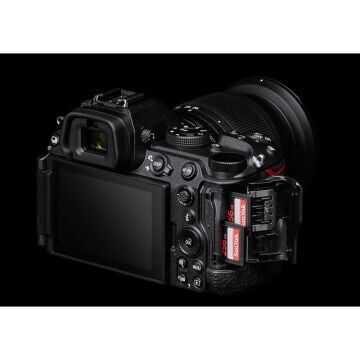 Nikon Z5 II 24-120mm Lensli Fotoğraf Makinesi