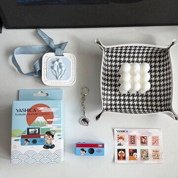 Yashica Funtastic Keychain Camera (YASHICA Boy Adventure)