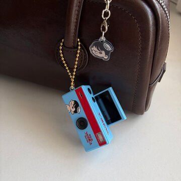 Yashica Funtastic Keychain Camera (YASHICA Boy Adventure)