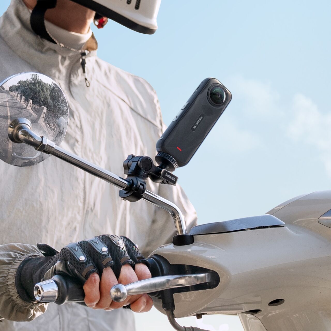 Insta360 Dikiz Aynası Montajı