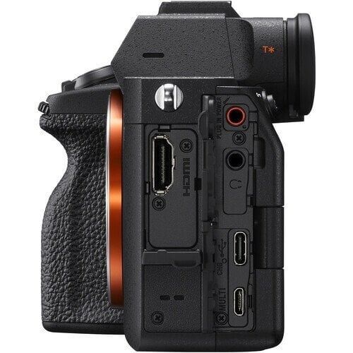 Sony A7 IV + Sigma 24-70mm Lens Aynasız Fotoğraf Makinesi (Sony Türkiye Garantili)